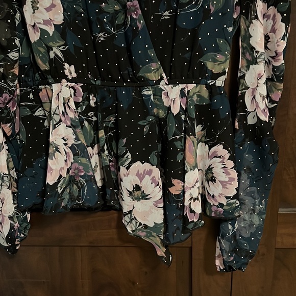 Boston Proper floral blouse - Picture 5 of 7